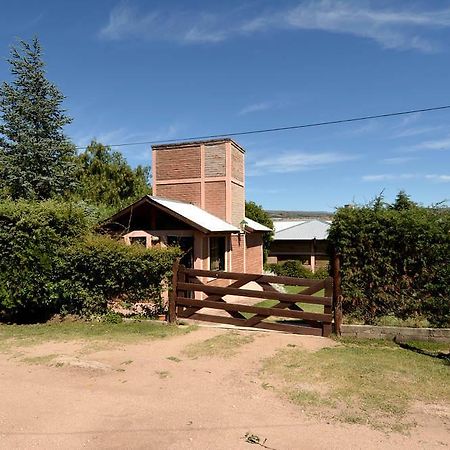 Отель Cabanas Los Cedros Танти Экстерьер фото