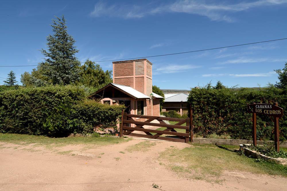 Отель Cabanas Los Cedros Танти Экстерьер фото